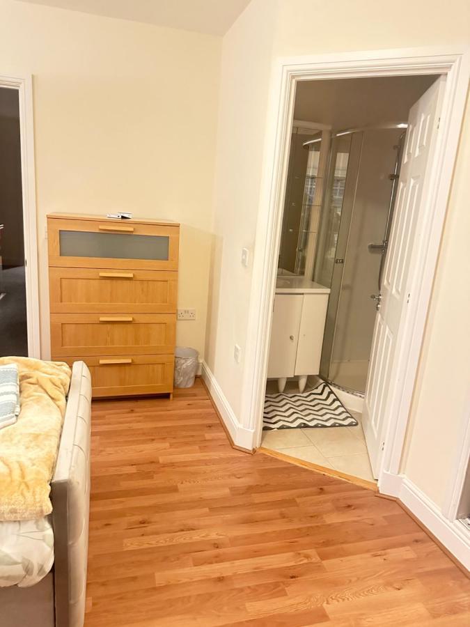 Dream Home Bromley Bagian luar foto